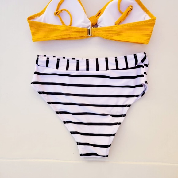 Women's Two-Piece Bikini with Bow Knot Top and Striped Bottoms Small - Picture 5 of 6